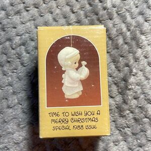 Vintage 1988 precious moments miniature Christmas ornament